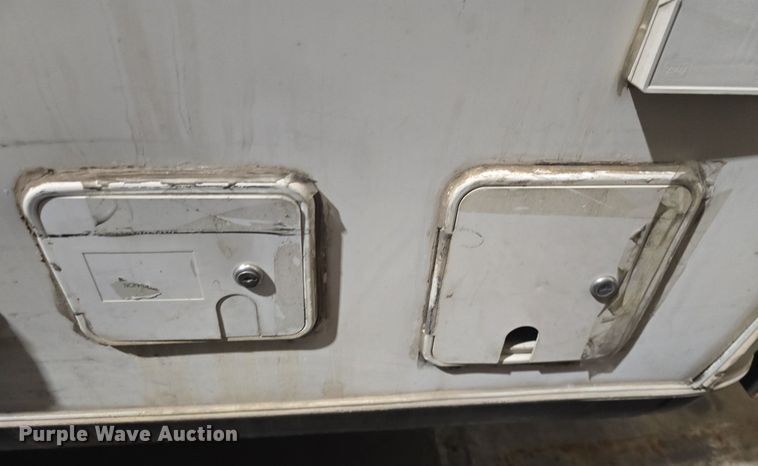 image for item DQ5161 1993 Travel Supreme camper