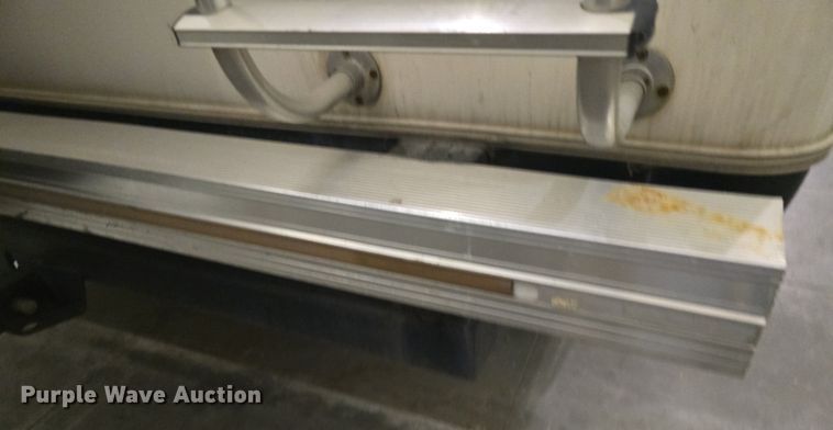 image for item DQ5161 1993 Travel Supreme camper