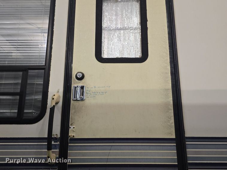 image for item DQ5161 1993 Travel Supreme camper