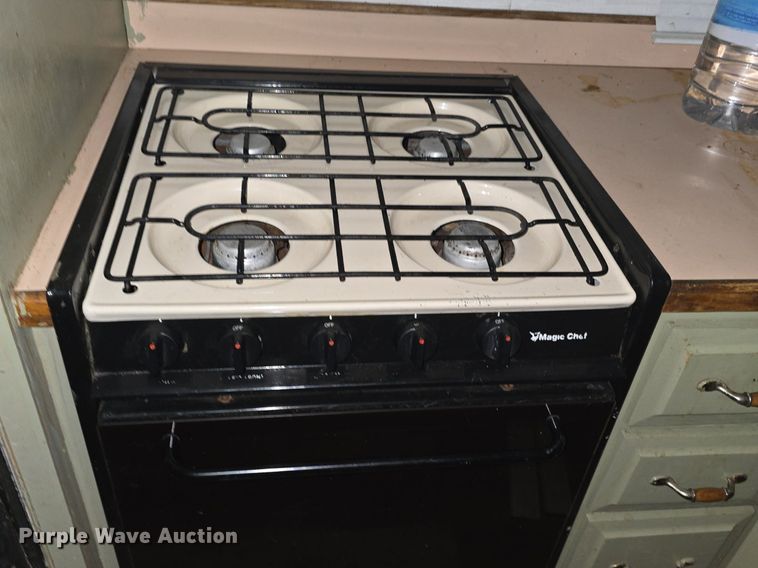 image for item DQ5161 1993 Travel Supreme camper