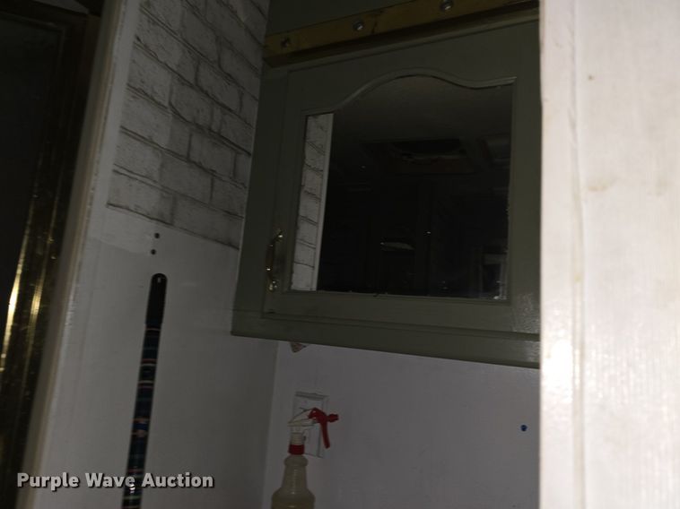 image for item DQ5161 1993 Travel Supreme camper