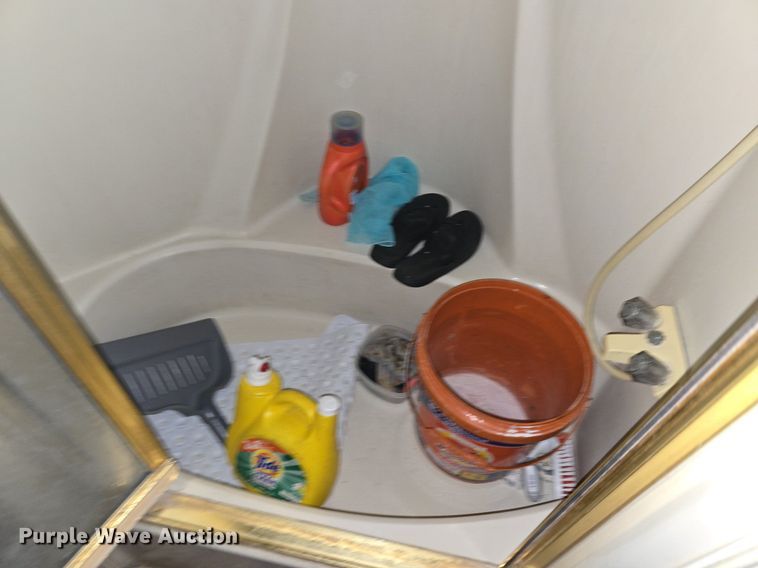 image for item DQ5161 1993 Travel Supreme camper