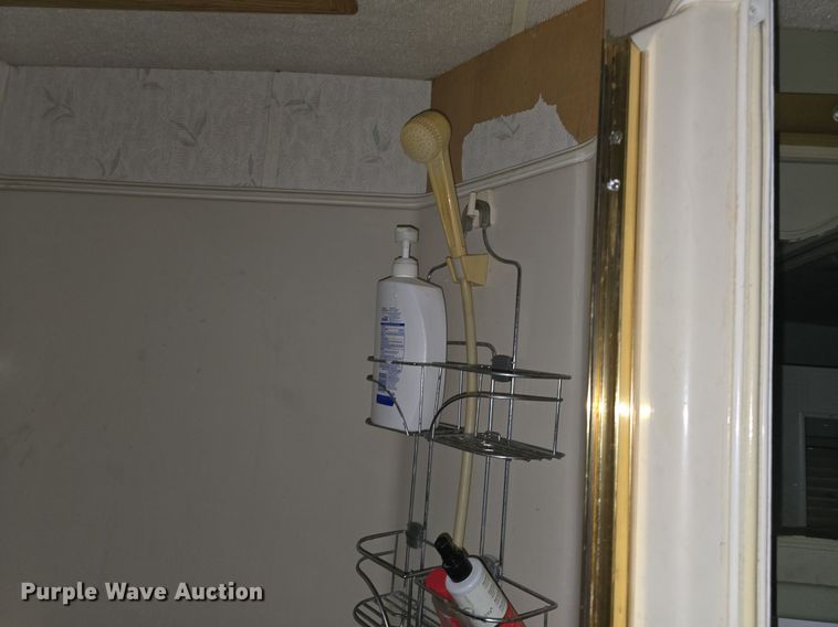 image for item DQ5161 1993 Travel Supreme camper