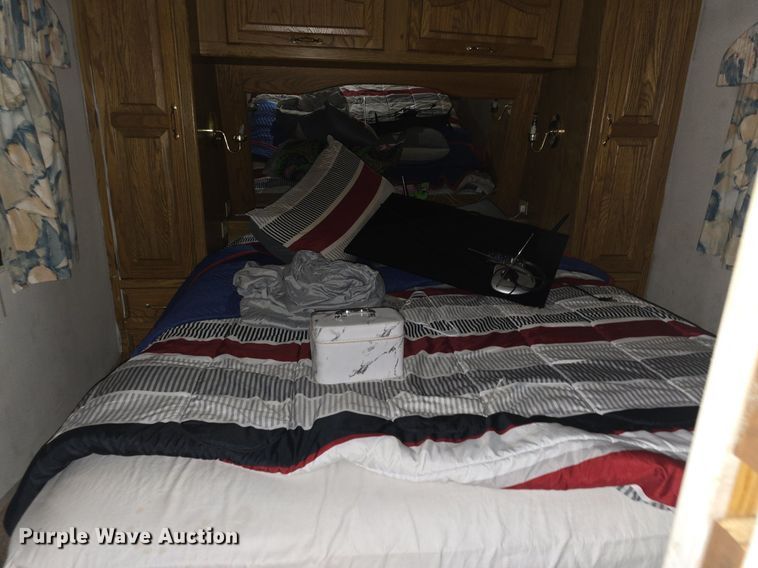 image for item DQ5161 1993 Travel Supreme camper