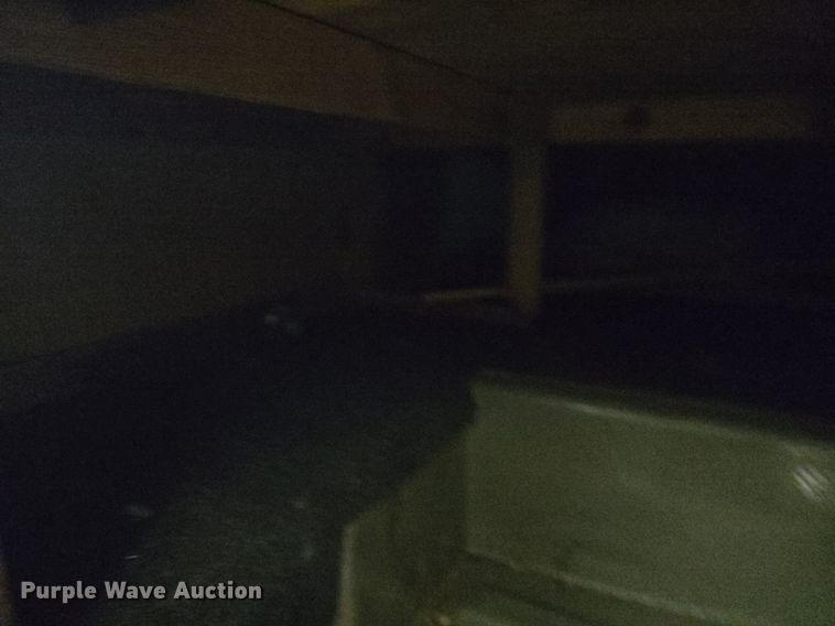 image for item DQ5164 1995 Ford  Econoline E350 Montana Tioga RV