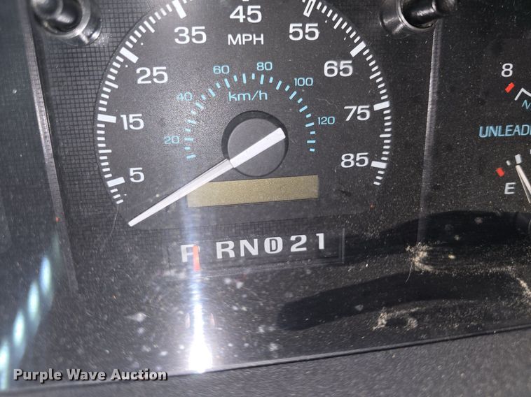 image for item DQ5164 1995 Ford  Econoline E350 Montana Tioga RV