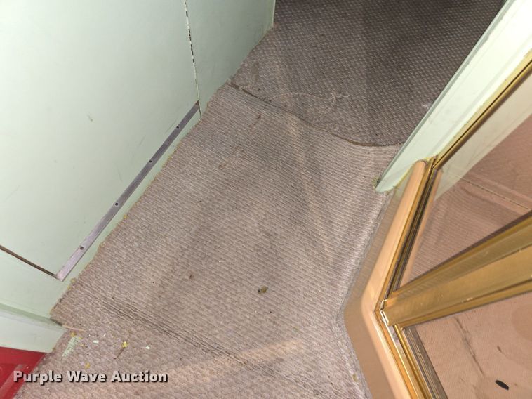 image for item DQ5164 1995 Ford  Econoline E350 Montana Tioga RV