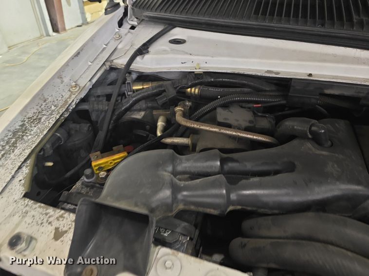 image for item DQ5164 1995 Ford  Econoline E350 Montana Tioga RV