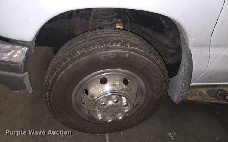 image for item DQ5164 1995 Ford  Econoline E350 Montana Tioga RV