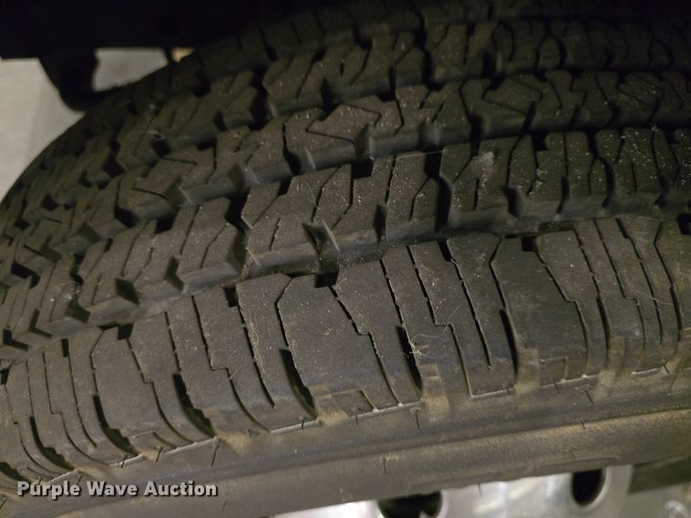 image for item DQ5164 1995 Ford  Econoline E350 Montana Tioga RV