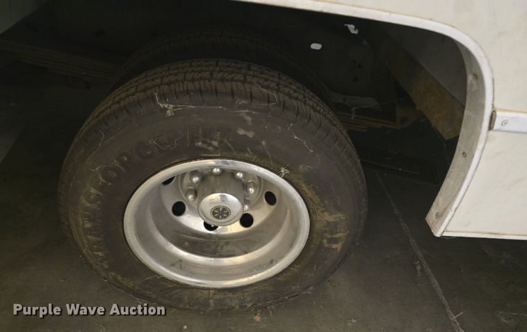 image for item DQ5164 1995 Ford  Econoline E350 Montana Tioga RV