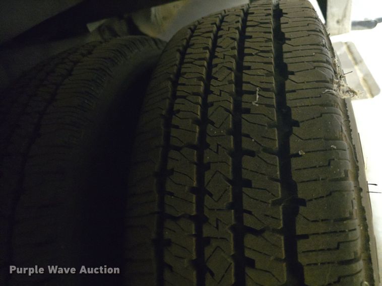 image for item DQ5164 1995 Ford  Econoline E350 Montana Tioga RV