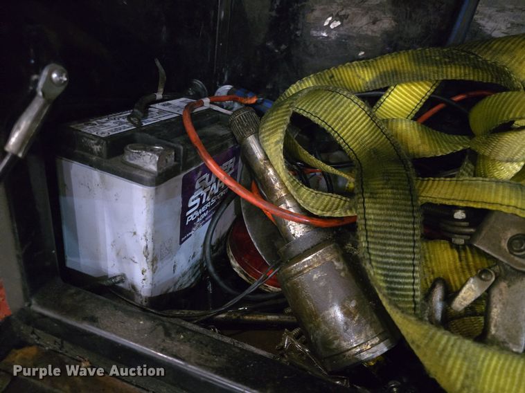 image for item DQ5165 2013 East Texas Longhorn GSN  equipment trailer