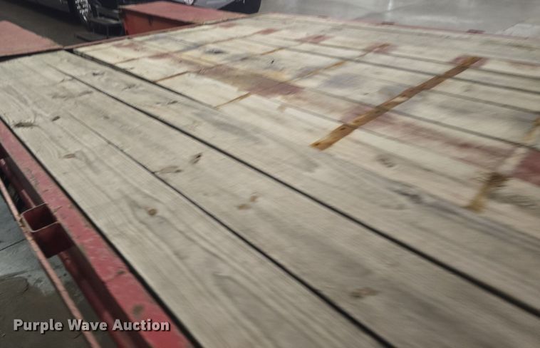 image for item DQ5165 2013 East Texas Longhorn GSN  equipment trailer