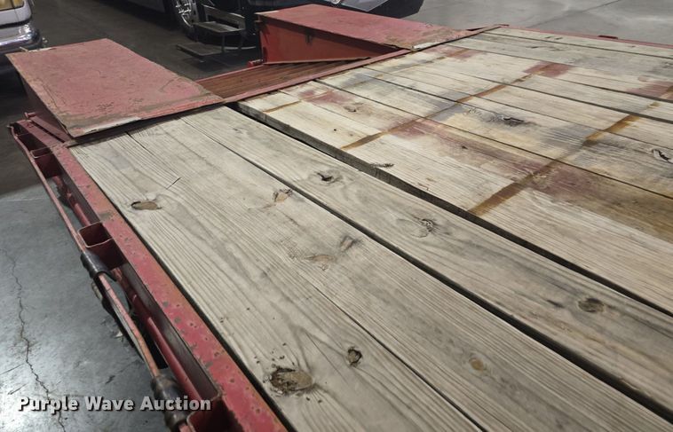 image for item DQ5165 2013 East Texas Longhorn GSN  equipment trailer