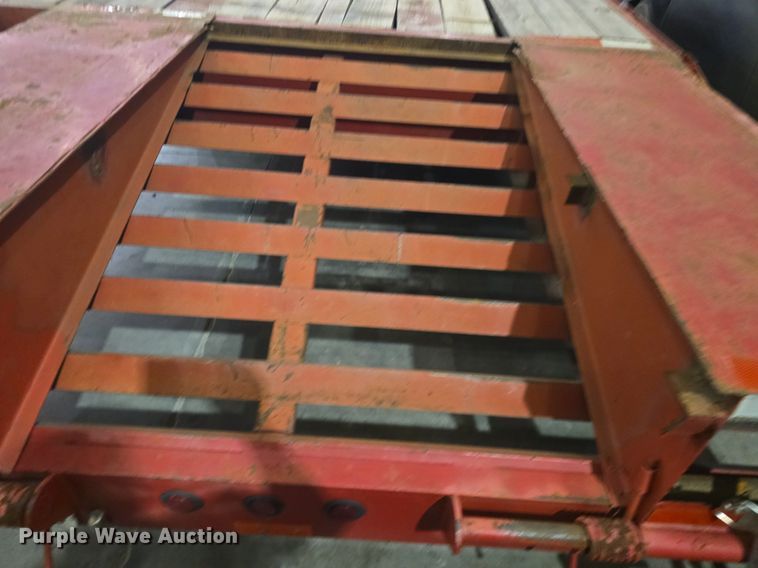 image for item DQ5165 2013 East Texas Longhorn GSN  equipment trailer