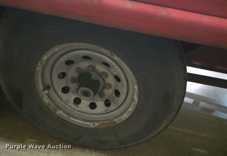 image for item DQ5165 2013 East Texas Longhorn GSN  equipment trailer