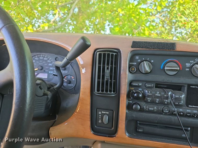 image for item DQ5188 1999 Chevy  Express G1500 van