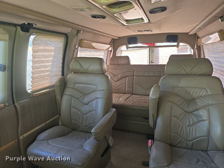 image for item DQ5188 1999 Chevy  Express G1500 van