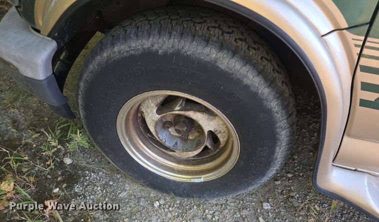 image for item DQ5188 1999 Chevy  Express G1500 van