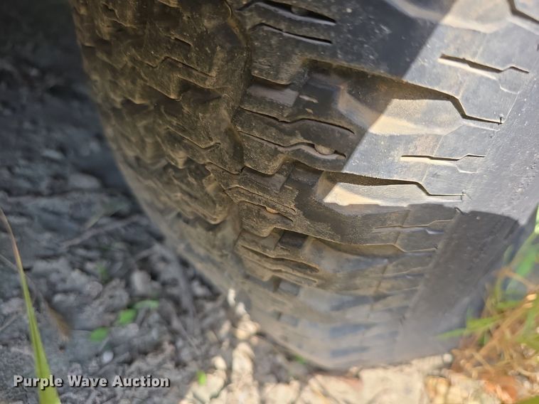 image for item DQ5188 1999 Chevy  Express G1500 van