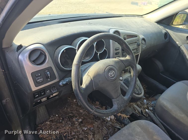 image for item DQ5189 2005 Toyota Matrix XR 