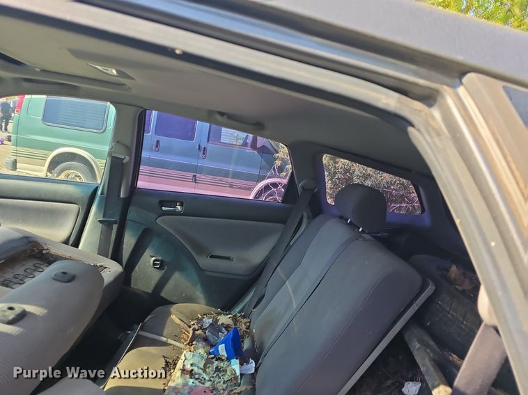 image for item DQ5189 2005 Toyota Matrix XR 