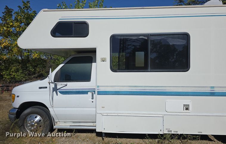 image for item DQ5193 1997 Ford E350 Four Winds 5000 RV