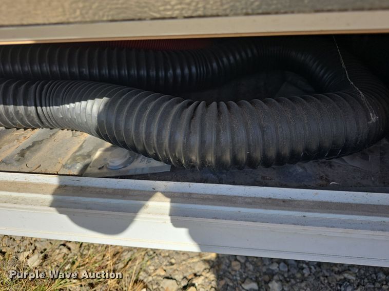 image for item DQ5193 1997 Ford E350 Four Winds 5000 RV