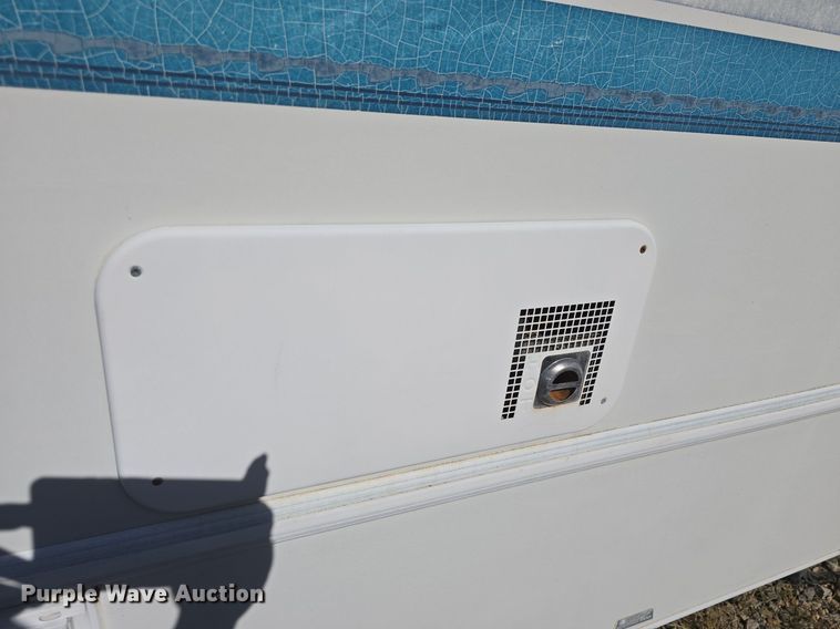 image for item DQ5193 1997 Ford E350 Four Winds 5000 RV