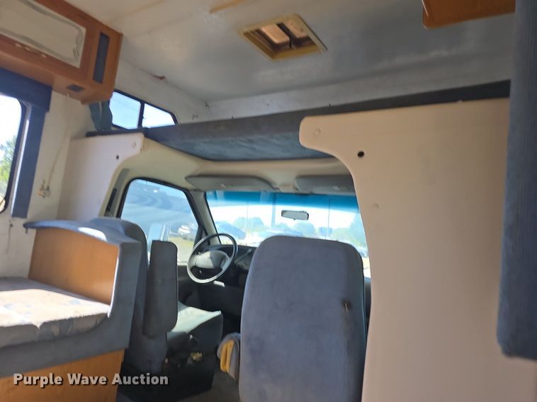 image for item DQ5193 1997 Ford E350 Four Winds 5000 RV