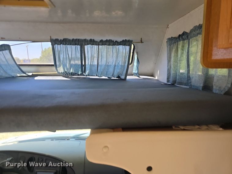 image for item DQ5193 1997 Ford E350 Four Winds 5000 RV
