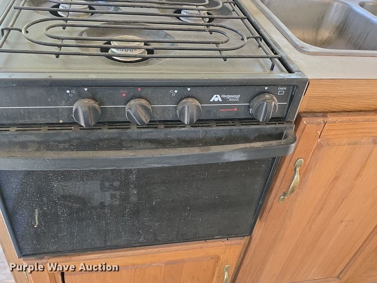 image for item DQ5193 1997 Ford E350 Four Winds 5000 RV