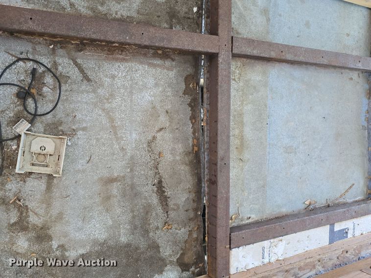 image for item DQ5193 1997 Ford E350 Four Winds 5000 RV