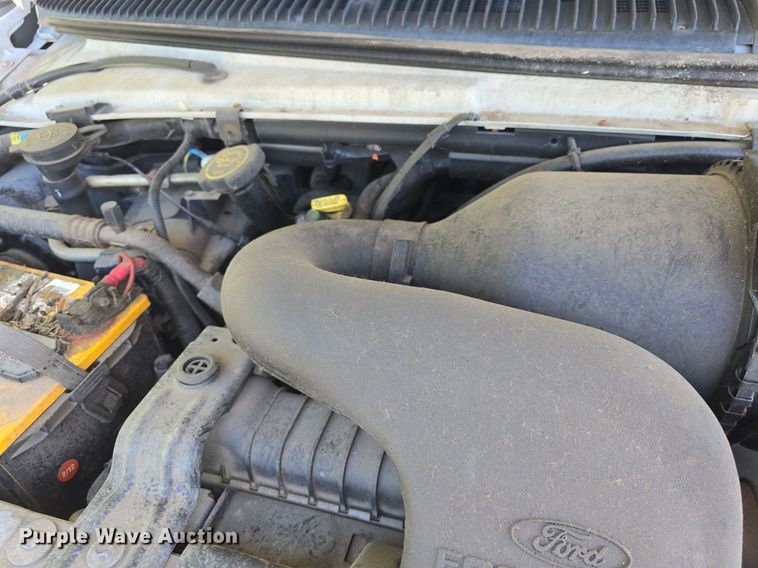 image for item DQ5193 1997 Ford E350 Four Winds 5000 RV