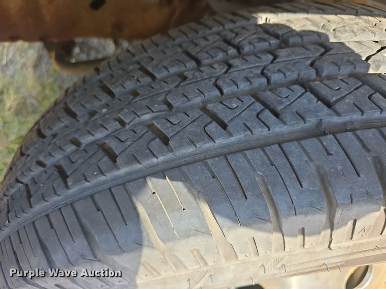 image for item DQ5193 1997 Ford E350 Four Winds 5000 RV