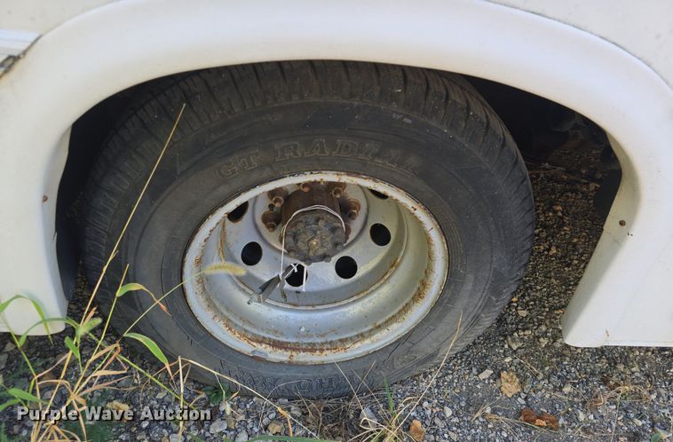 image for item DQ5193 1997 Ford E350 Four Winds 5000 RV