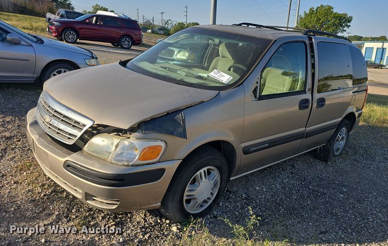 image for item DQ5195 2002 Chevrolet Venture LS van