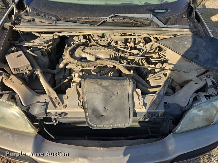 image for item DQ5195 2002 Chevrolet Venture LS van