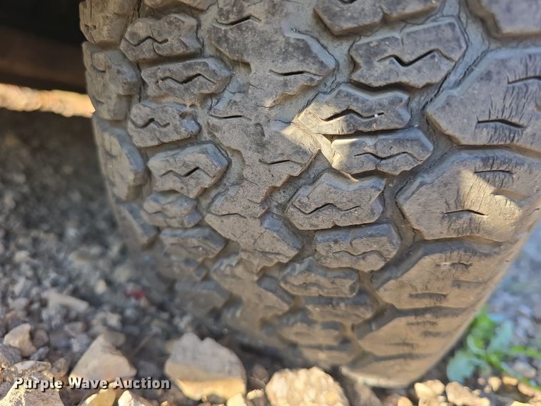 image for item DQ5195 2002 Chevrolet Venture LS van