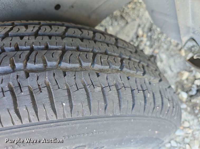 image for item DQ5195 2002 Chevrolet Venture LS van