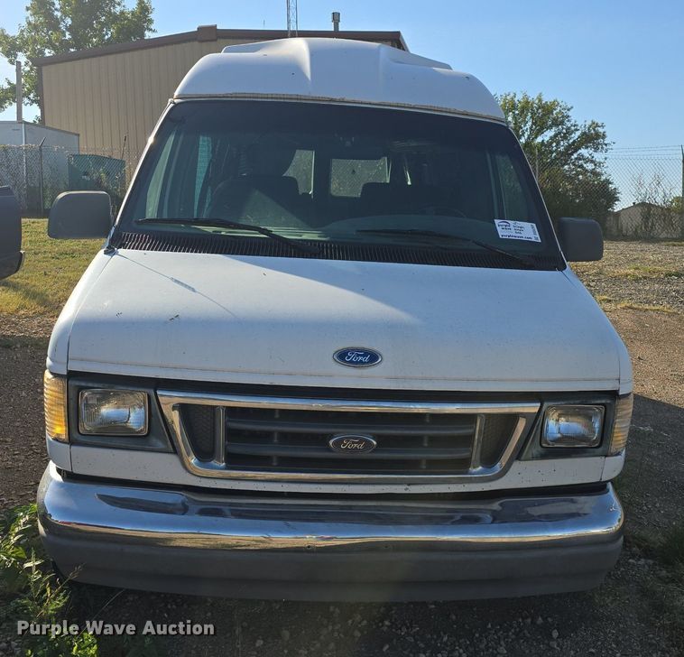 image for item DQ5201 1994 Ford  Mark II Econoline  van