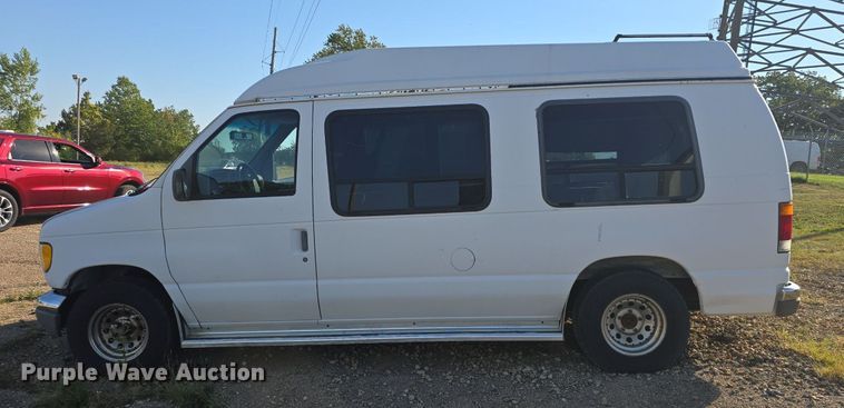 image for item DQ5201 1994 Ford  Mark II Econoline  van