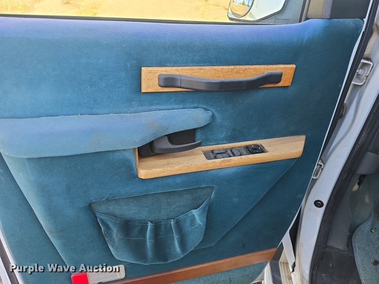 image for item DQ5201 1994 Ford  Mark II Econoline  van