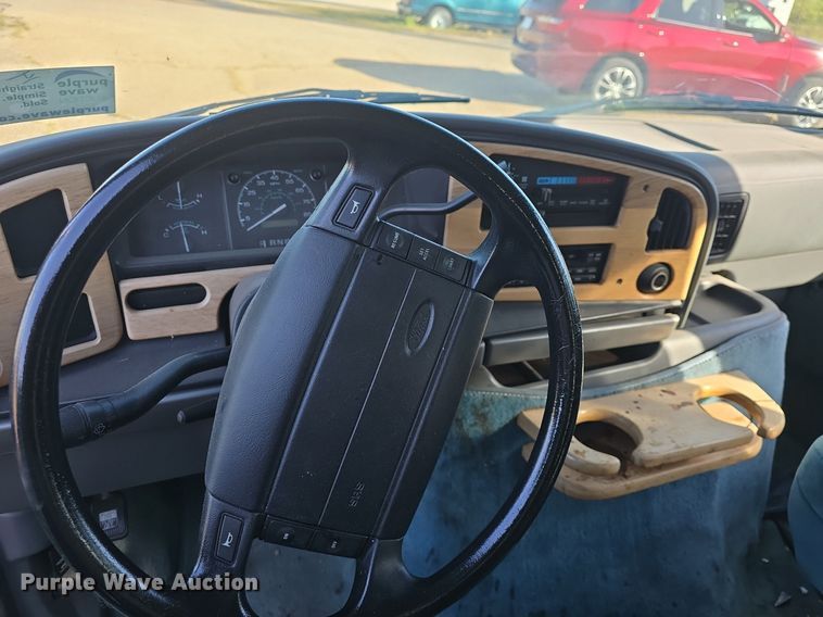 image for item DQ5201 1994 Ford  Mark II Econoline  van
