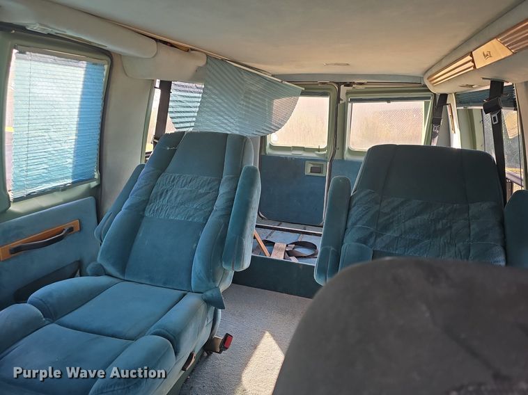 image for item DQ5201 1994 Ford  Mark II Econoline  van