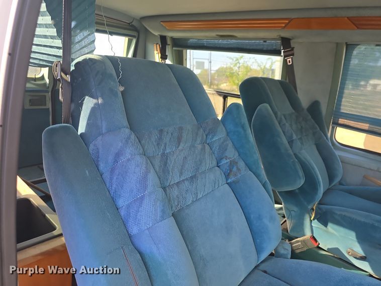 image for item DQ5201 1994 Ford  Mark II Econoline  van