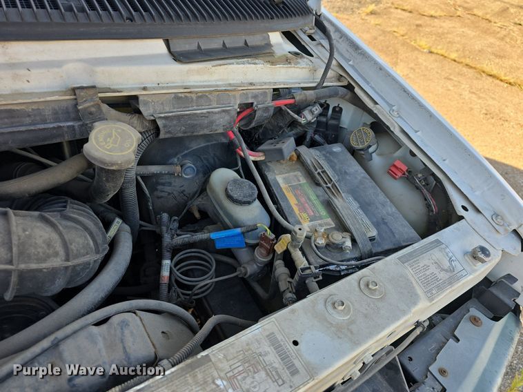 image for item DQ5201 1994 Ford  Mark II Econoline  van