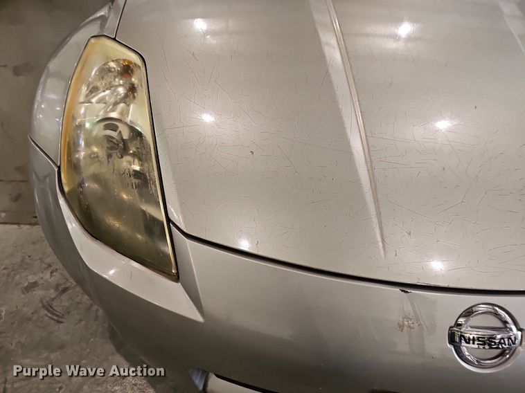 image for item DQ5206 2004 Nissan  350Z convertible