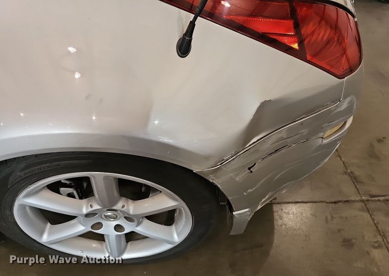 image for item DQ5206 2004 Nissan  350Z convertible